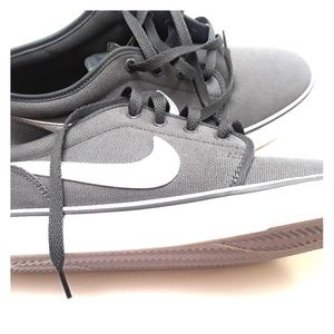 Mens Nike shoes